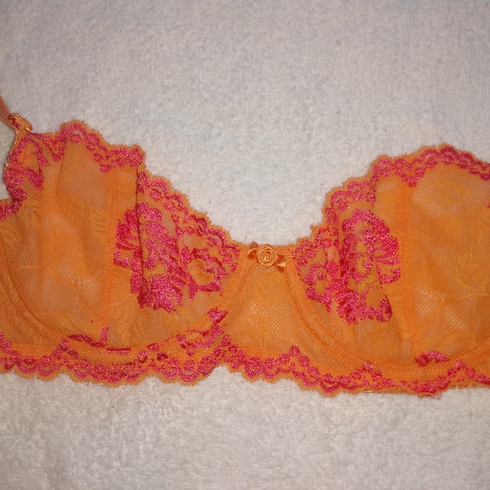 Victoria's Secret 34C orange and pink lace bralette GUC *tag cut